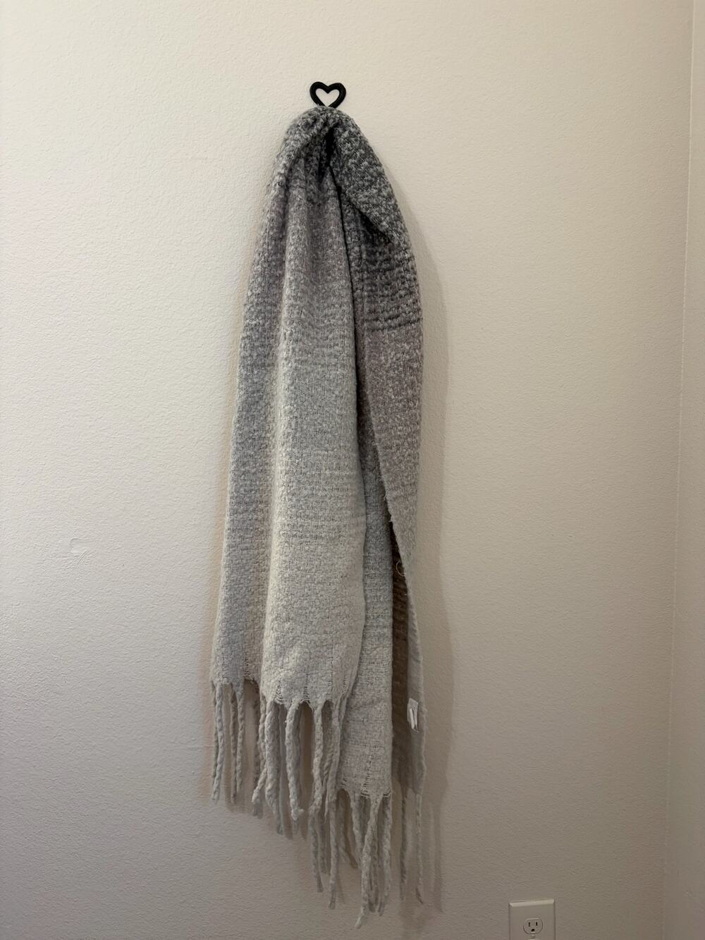 Mer Sea Blanket Scarf Gray Ombre Soft Fluffy Knit Fringe Fall Winter Minimalist